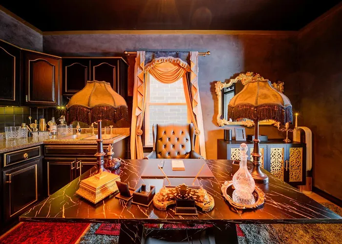 Villa The Twin Lions: Bespoke Travel W/ Speakeasy* Chicago